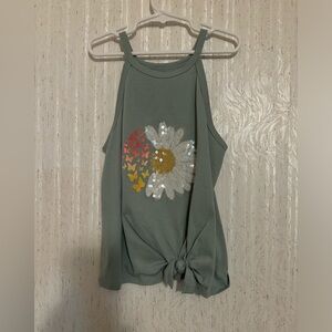 💕 (4 for $15) Green Sleeveless Top with Floral and Butterfly Design